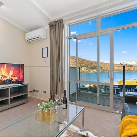 2-Bedroom Apartment With Lake & Mountain View - Beechwood Квінстаун Екстер'єр фото